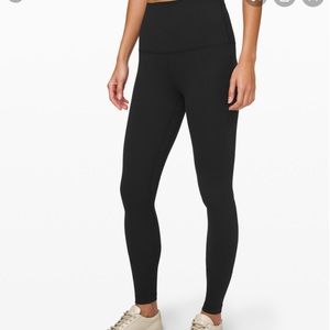 black lululemon leggings